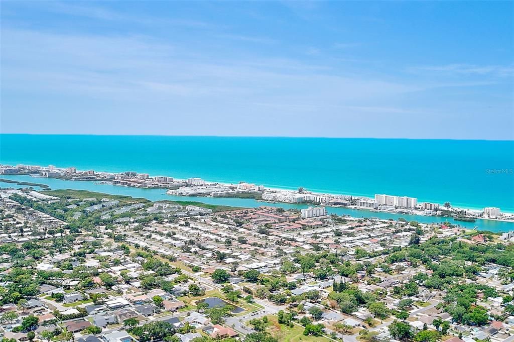 Active With Contract: $675,000 (4 beds, 2 baths, 1927 Square Feet)