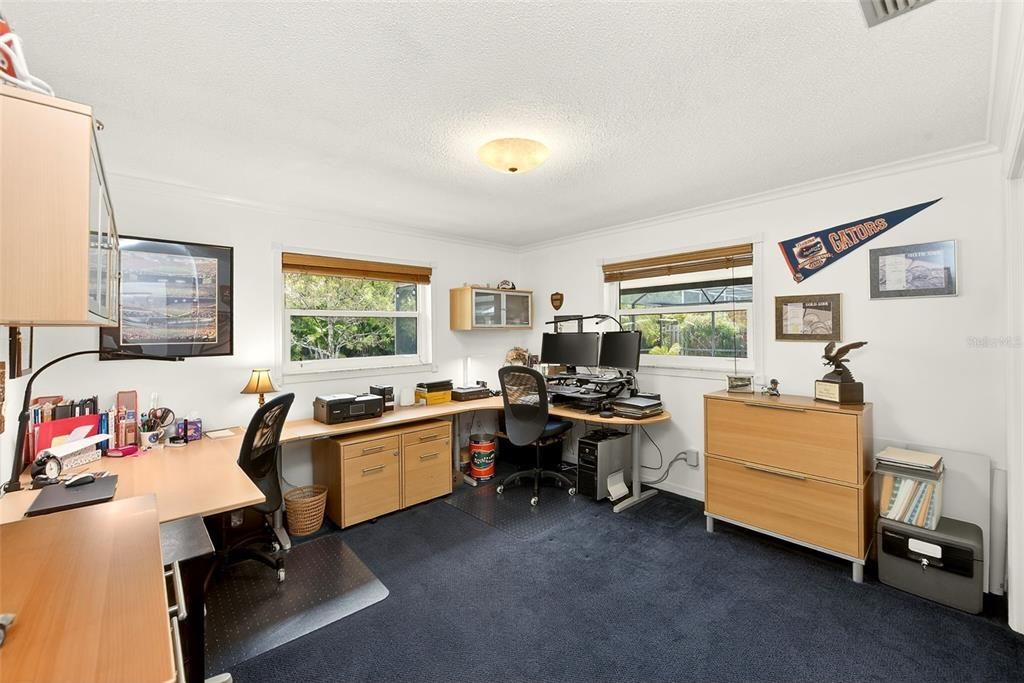 Active With Contract: $675,000 (4 beds, 2 baths, 1927 Square Feet)
