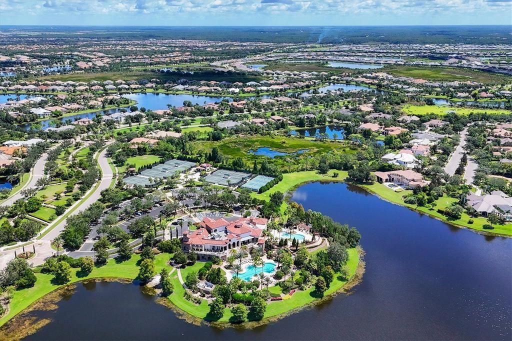 For Sale: $2,195,000 (4 beds, 3 baths, 3033 Square Feet)