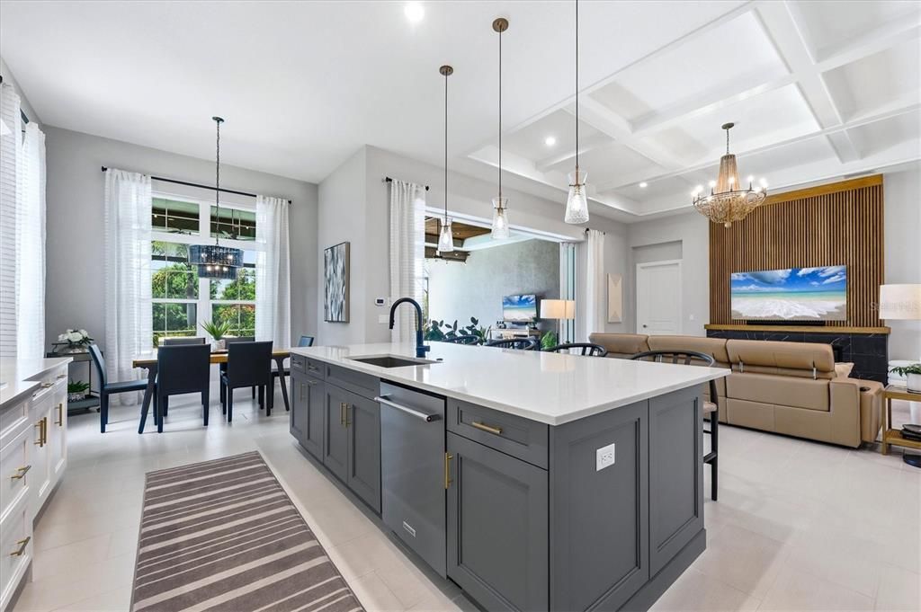 For Sale: $2,195,000 (4 beds, 3 baths, 3033 Square Feet)