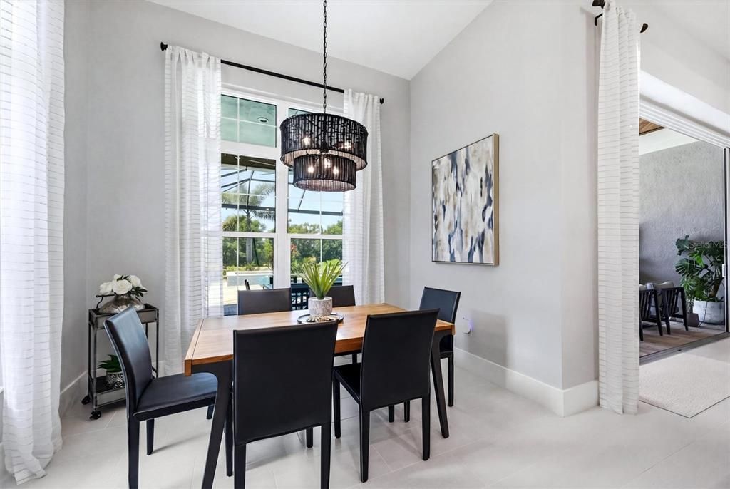 For Sale: $2,195,000 (4 beds, 3 baths, 3033 Square Feet)
