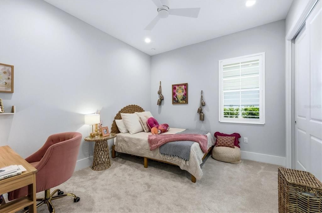 For Sale: $2,195,000 (4 beds, 3 baths, 3033 Square Feet)