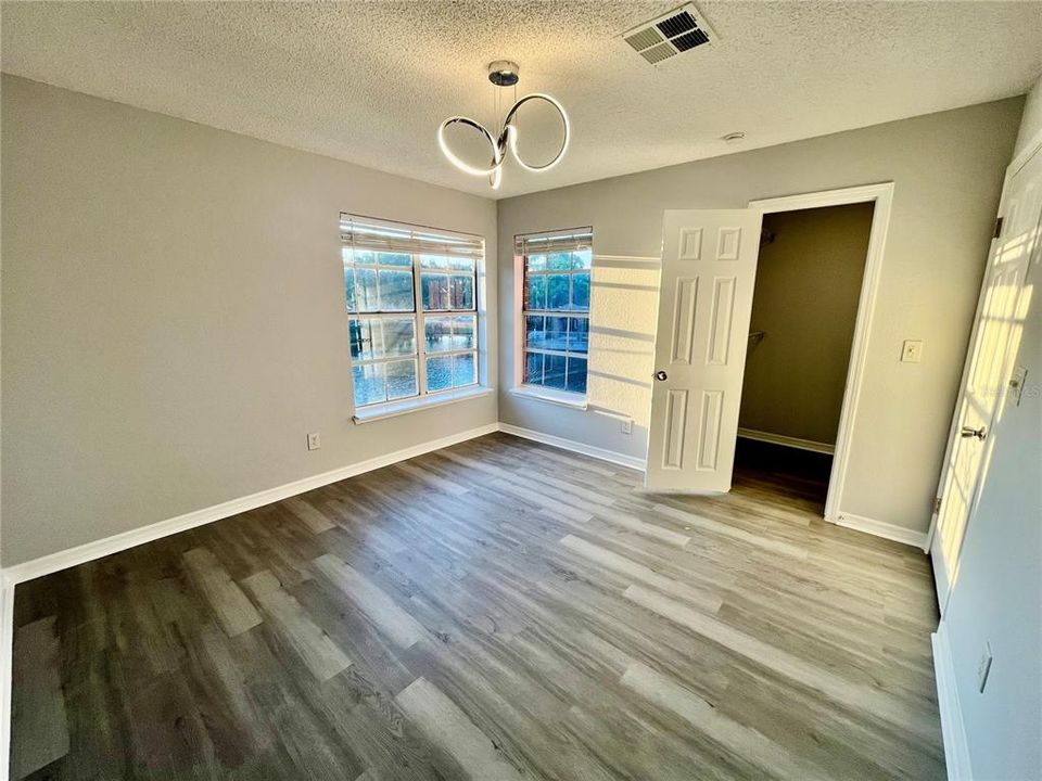 В аренду: $1,695 (2 спален, 1 ванн, 784 Квадратных фут)
