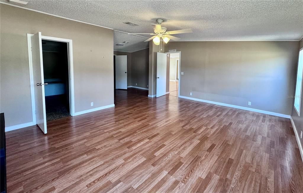 For Sale: $279,000 (4 beds, 3 baths, 2340 Square Feet)
