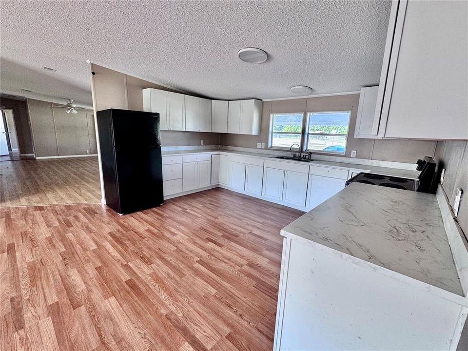 For Sale: $279,000 (4 beds, 3 baths, 2340 Square Feet)