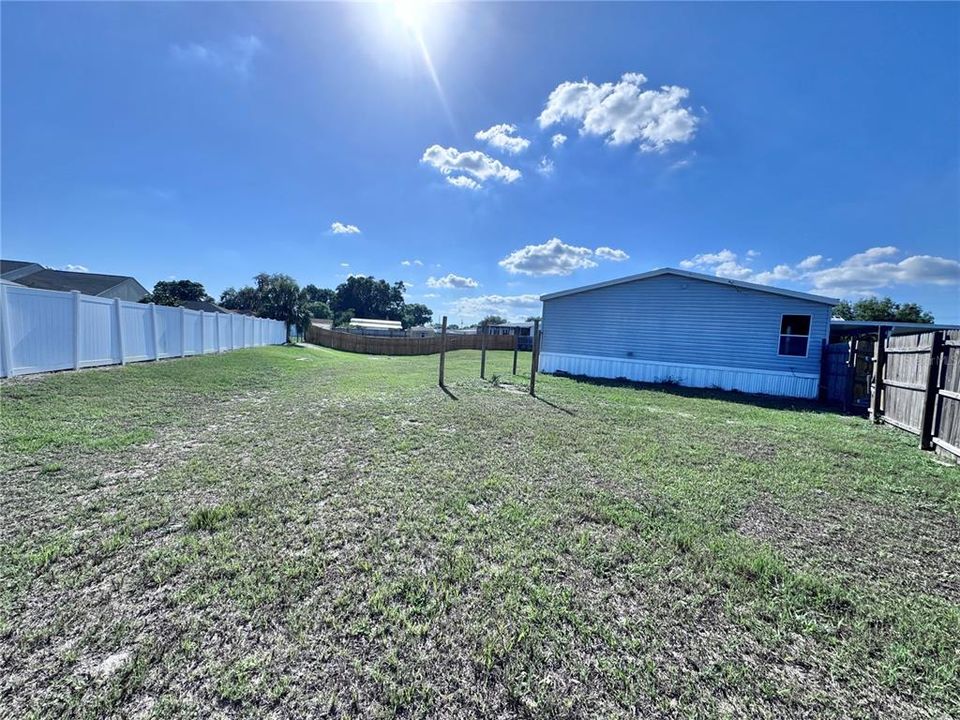 For Sale: $279,000 (4 beds, 3 baths, 2340 Square Feet)