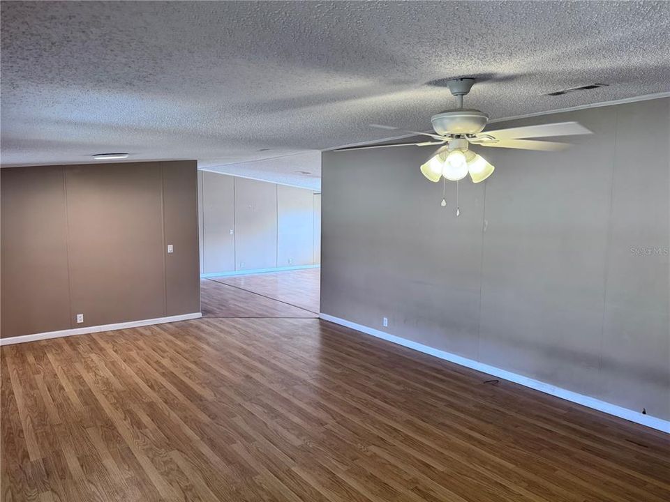 For Sale: $279,000 (4 beds, 3 baths, 2340 Square Feet)