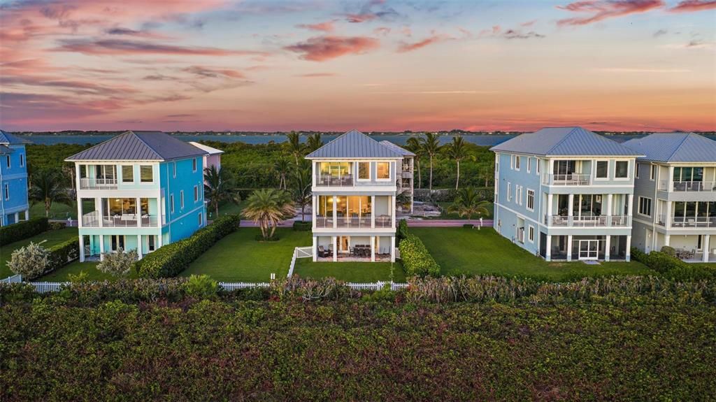 For Sale: $3,650,000 (5 beds, 5 baths, 4436 Square Feet)
