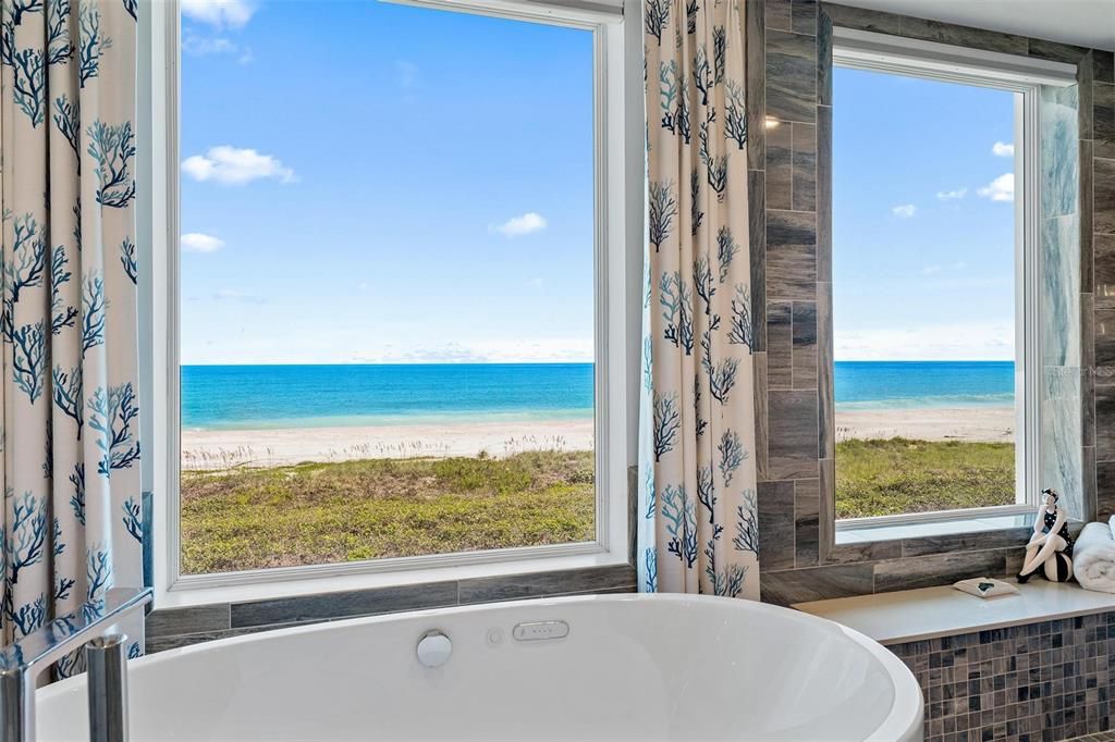 For Sale: $3,650,000 (5 beds, 5 baths, 4436 Square Feet)