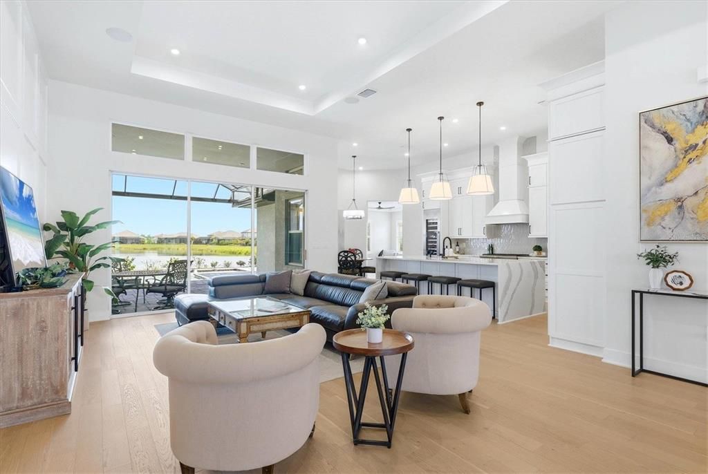 En Venta: $1,375,000 (4 camas, 3 baños, 3308 Pies cuadrados)