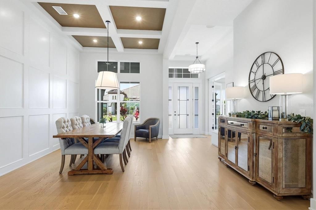 En Venta: $1,375,000 (4 camas, 3 baños, 3308 Pies cuadrados)