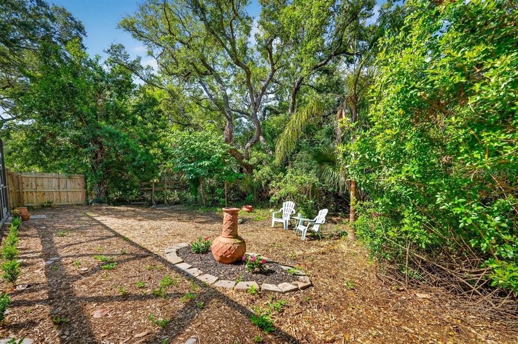 En Venta: $699,900 (3 camas, 2 baños, 1806 Pies cuadrados)