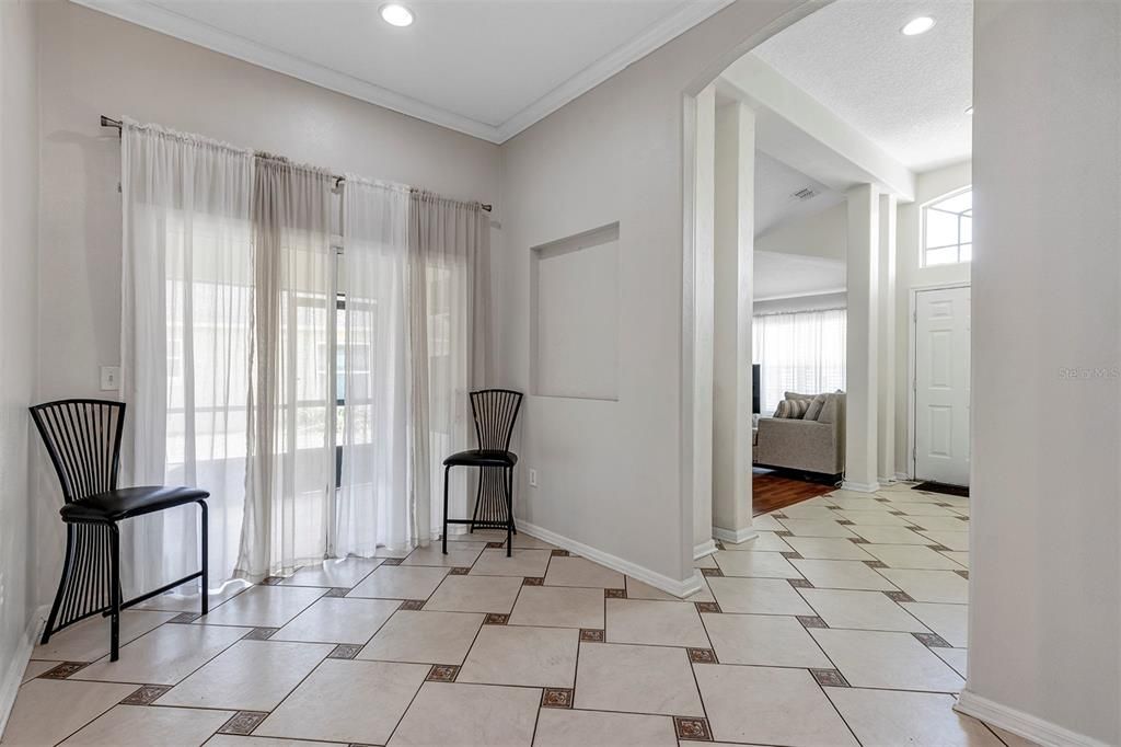 Activo con contrato: $399,900 (3 camas, 2 baños, 1817 Pies cuadrados)