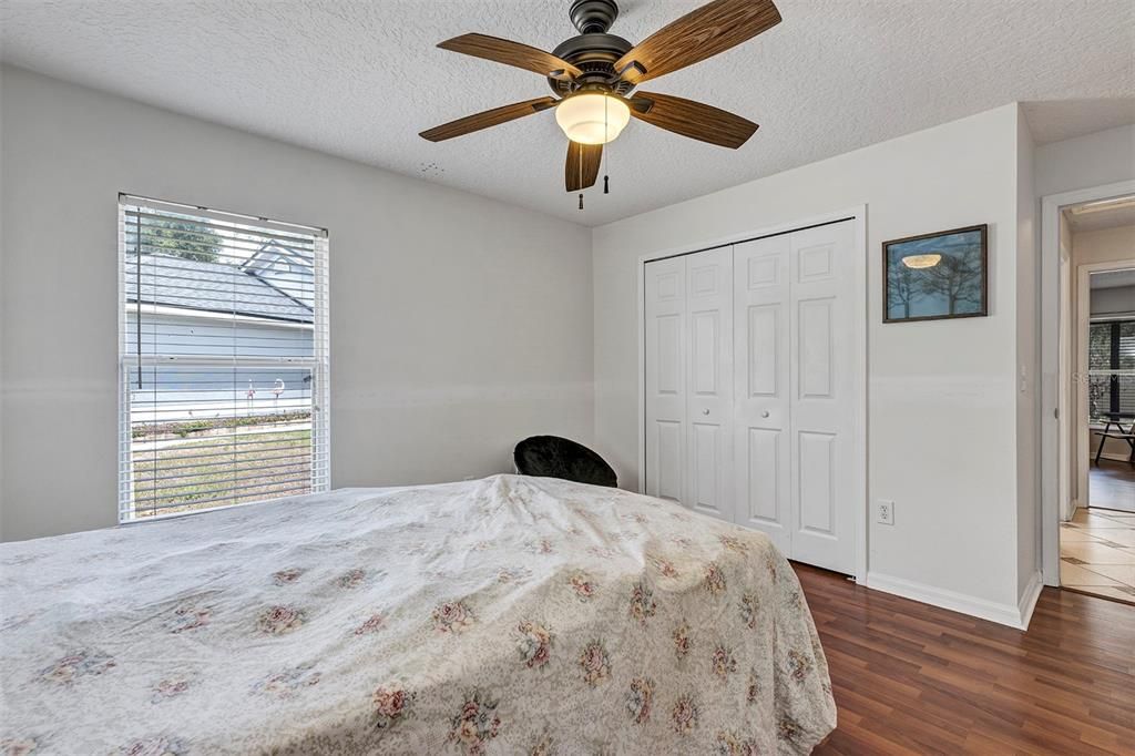 Activo con contrato: $399,900 (3 camas, 2 baños, 1817 Pies cuadrados)