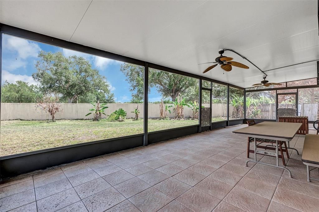 Activo con contrato: $399,900 (3 camas, 2 baños, 1817 Pies cuadrados)