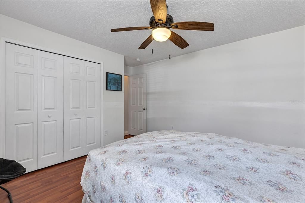 Activo con contrato: $399,900 (3 camas, 2 baños, 1817 Pies cuadrados)