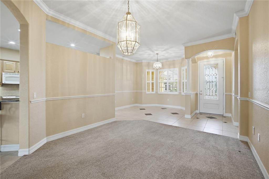 For Rent: $2,650 (3 beds, 2 baths, 2304 Square Feet)
