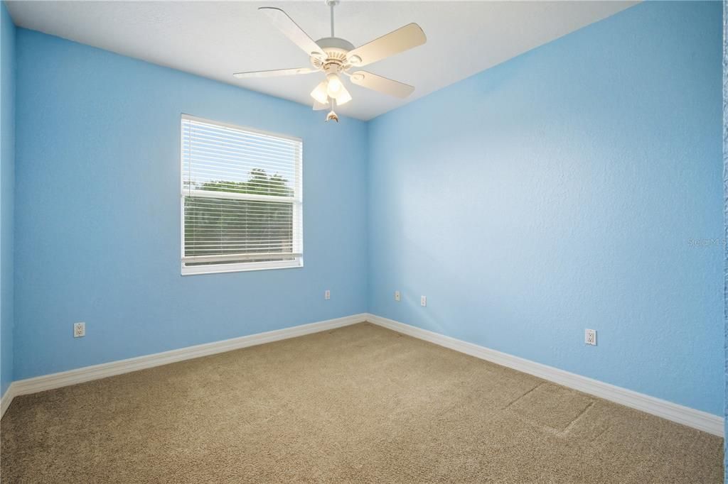 For Rent: $2,650 (3 beds, 2 baths, 2304 Square Feet)
