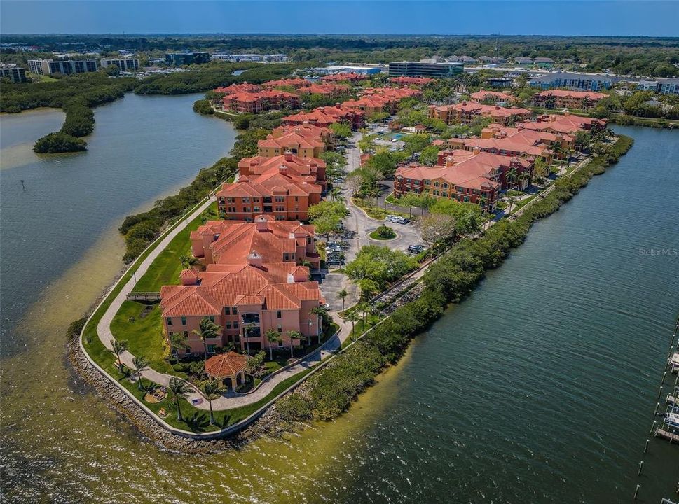 Activo con contrato: $259,900 (2 camas, 2 baños, 1443 Pies cuadrados)