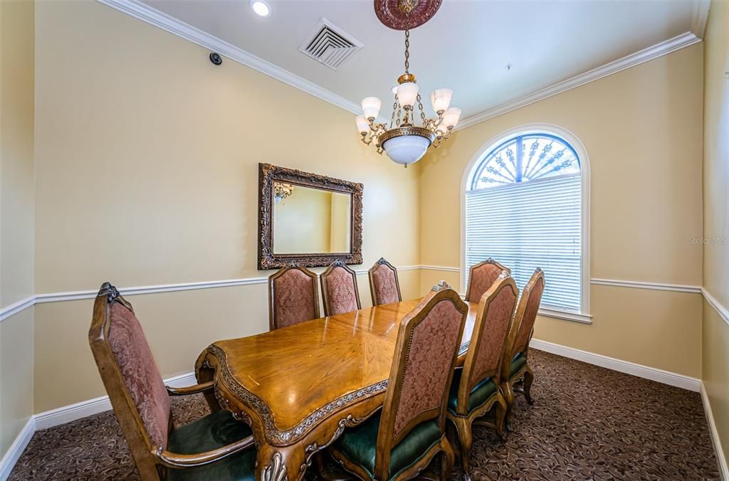 Activo con contrato: $259,900 (2 camas, 2 baños, 1443 Pies cuadrados)
