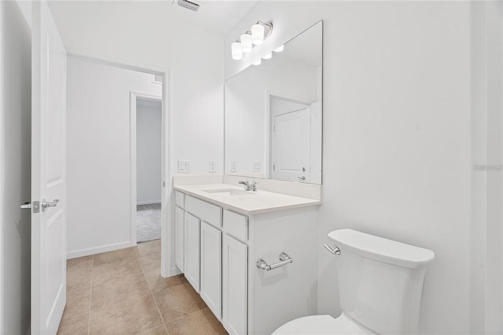 В аренду: $2,800 (3 спален, 2 ванн, 1245 Квадратных фут)