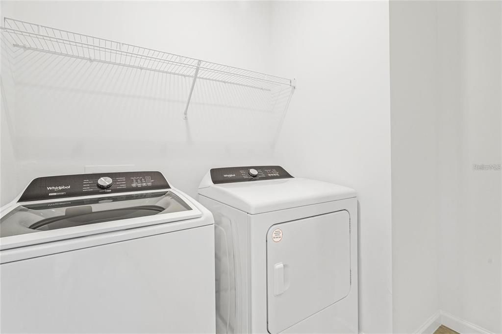 В аренду: $2,800 (3 спален, 2 ванн, 1245 Квадратных фут)