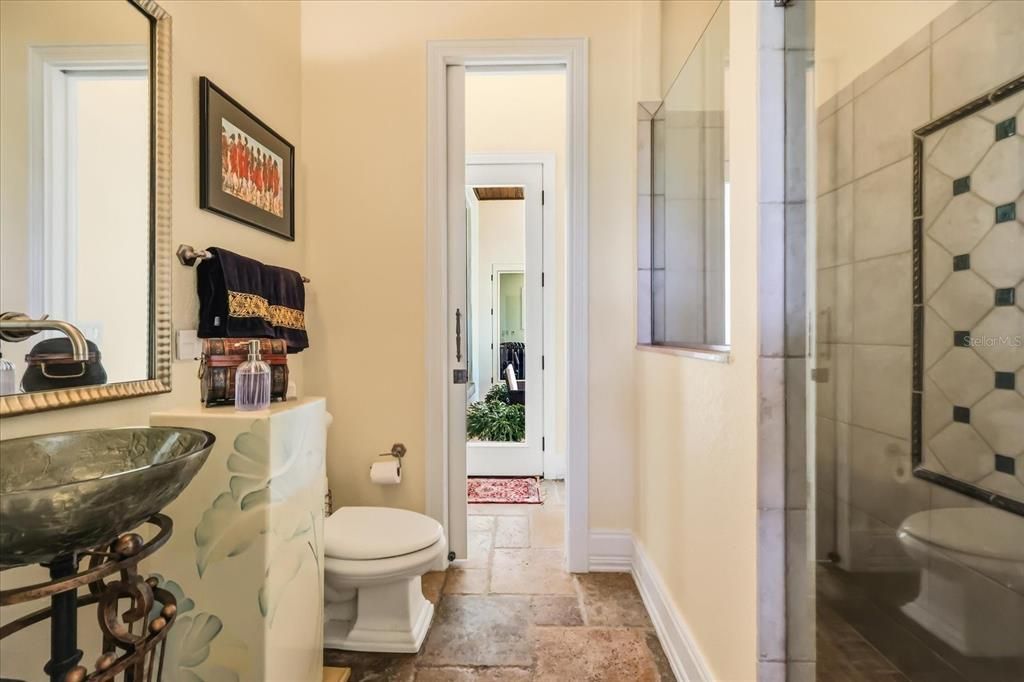 For Sale: $2,225,000 (4 beds, 5 baths, 5722 Square Feet)