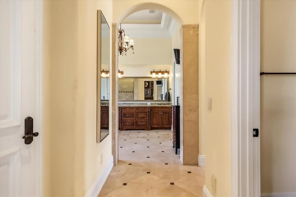 For Sale: $2,225,000 (4 beds, 5 baths, 5722 Square Feet)