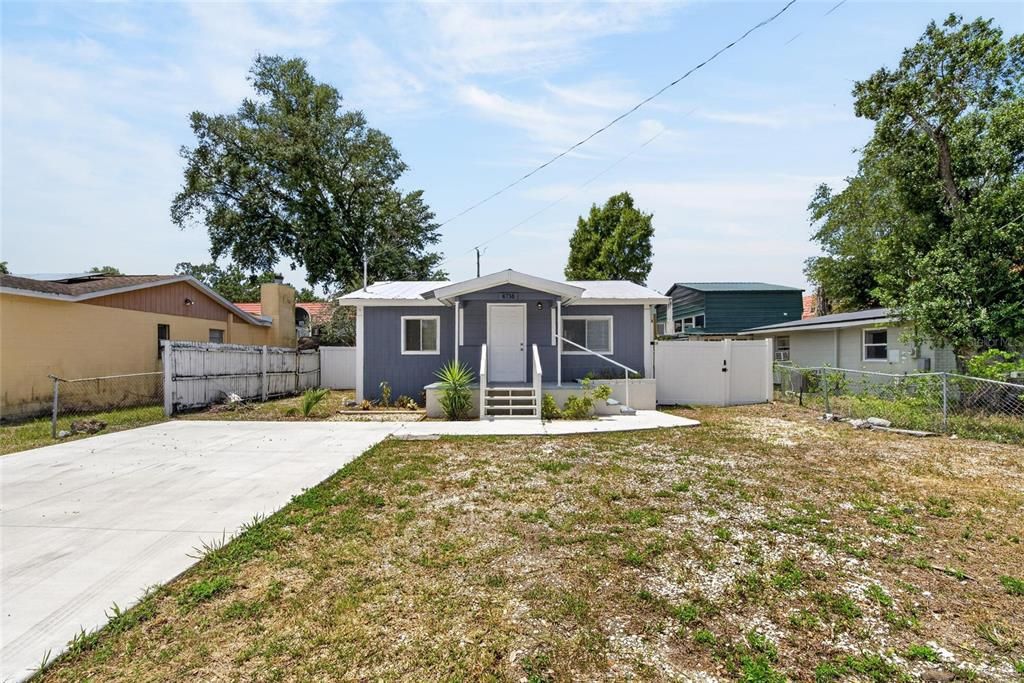 Activo con contrato: $259,999 (3 camas, 2 baños, 1020 Pies cuadrados)