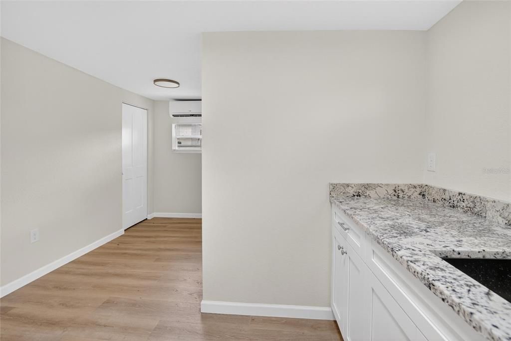 Activo con contrato: $259,999 (3 camas, 2 baños, 1020 Pies cuadrados)