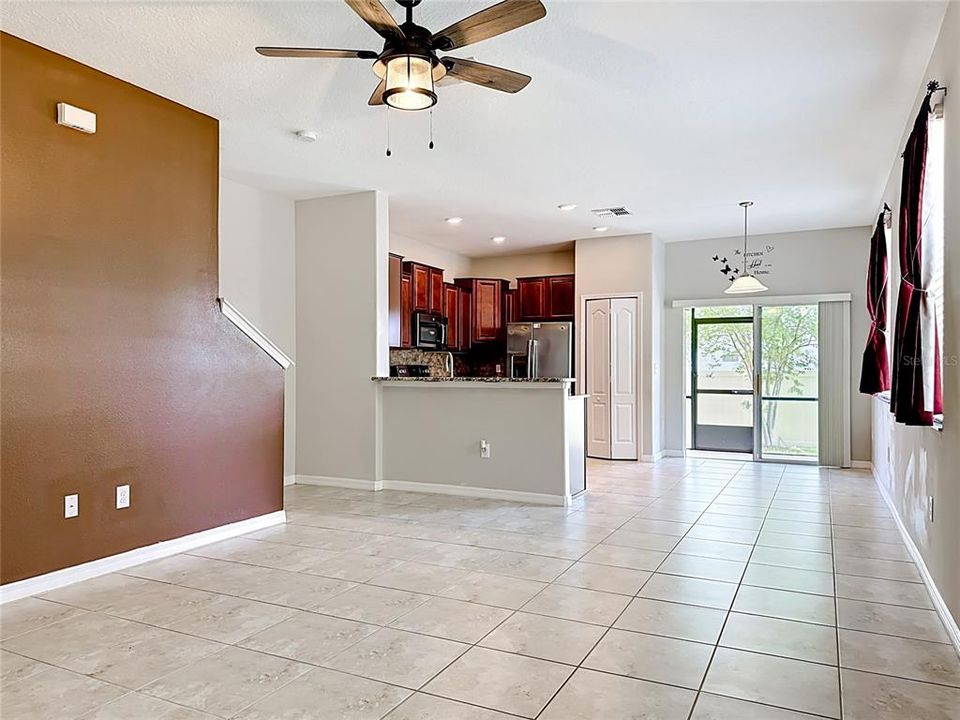 For Sale: $226,000 (2 beds, 2 baths, 1507 Square Feet)