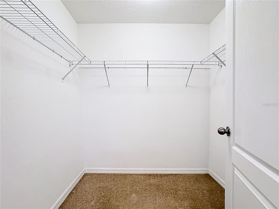 For Sale: $226,000 (2 beds, 2 baths, 1507 Square Feet)