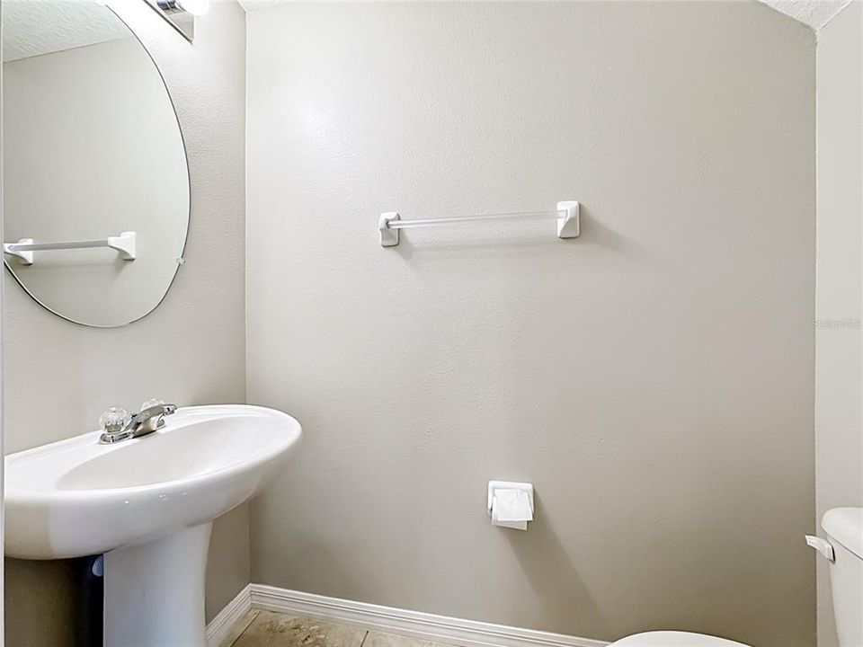 For Sale: $226,000 (2 beds, 2 baths, 1507 Square Feet)