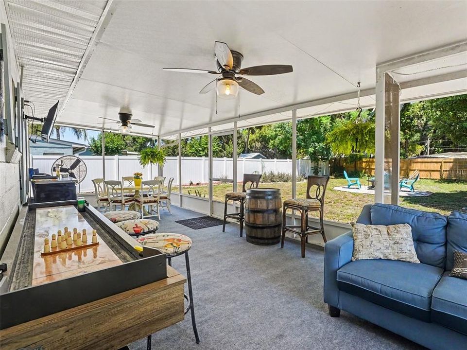 For Sale: $430,000 (3 beds, 1 baths, 1102 Square Feet)
