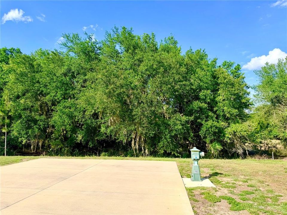 На продажу: $104,900 (0.15 acres)