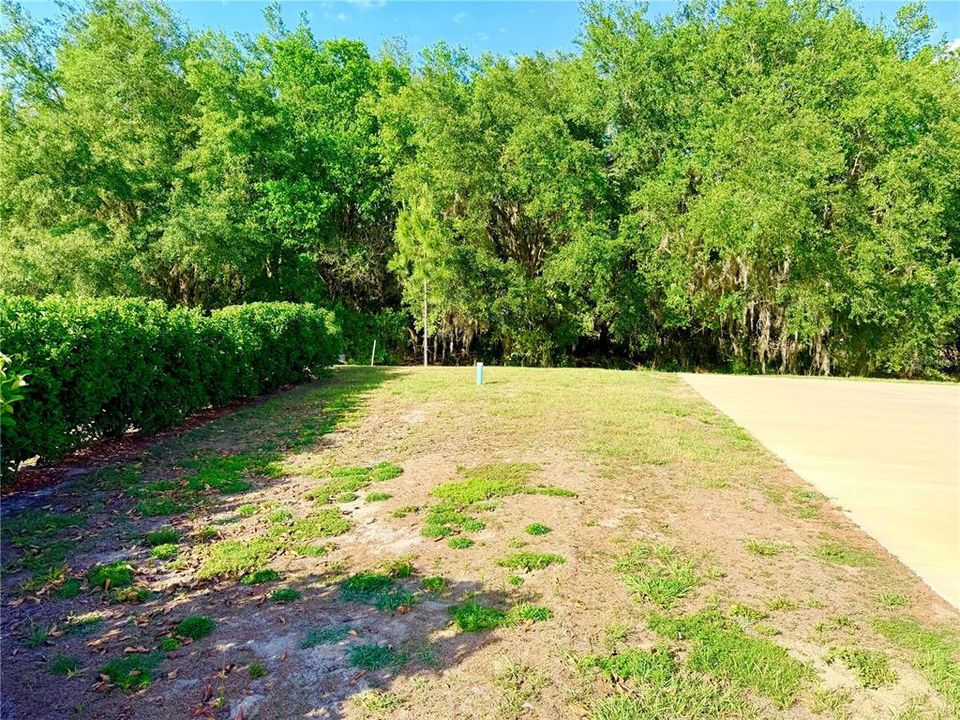 На продажу: $104,900 (0.15 acres)