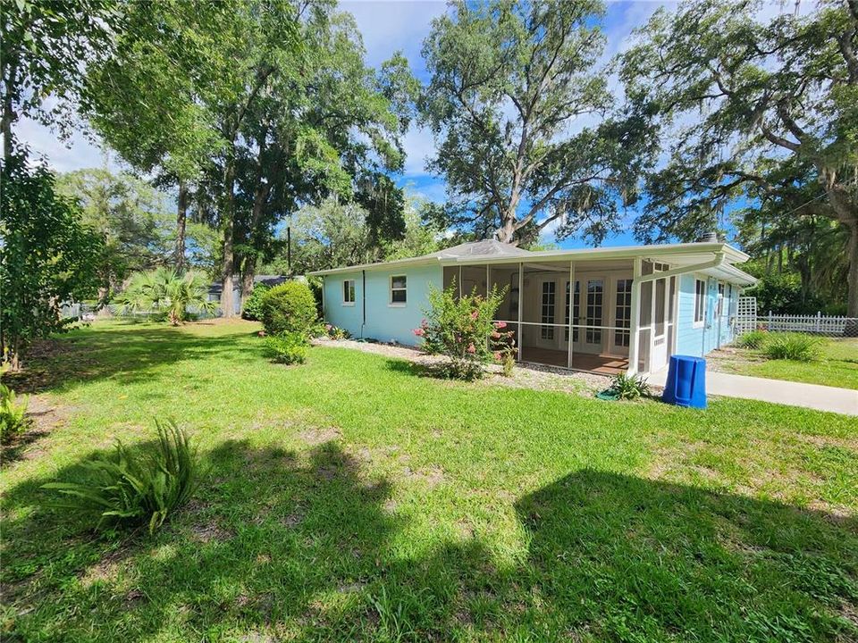 En Renta: $1,550 (2 camas, 1 baños, 1456 Pies cuadrados)