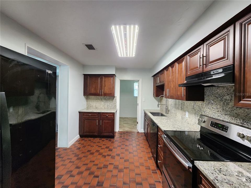 En Renta: $1,550 (2 camas, 1 baños, 1456 Pies cuadrados)