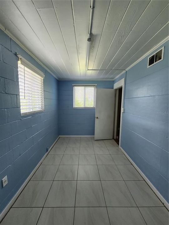 En Renta: $1,550 (2 camas, 1 baños, 1456 Pies cuadrados)