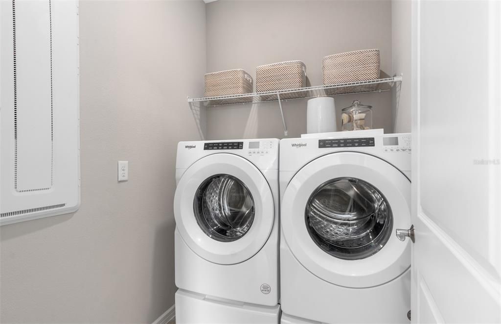 For Sale: $471,580 (2 beds, 2 baths, 1405 Square Feet)