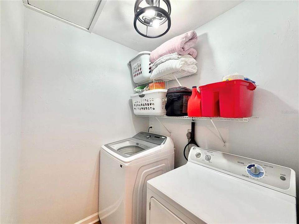 Activo con contrato: $267,900 (2 camas, 2 baños, 1008 Pies cuadrados)
