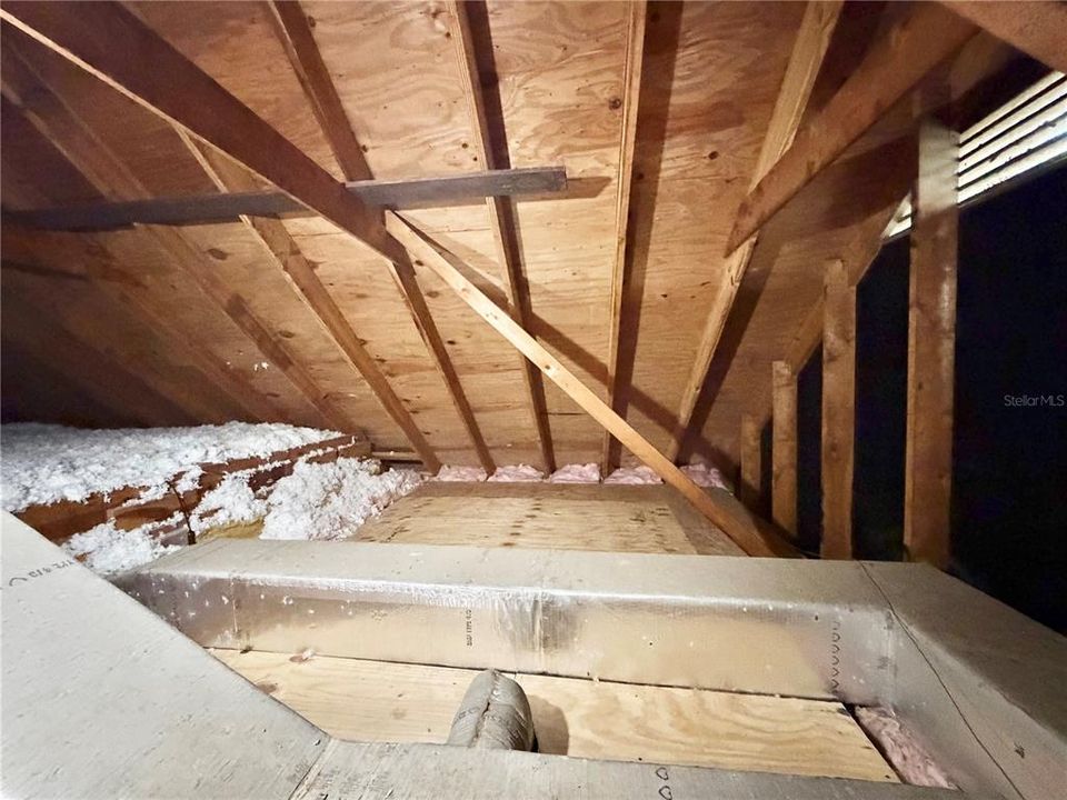 Activo con contrato: $267,900 (2 camas, 2 baños, 1008 Pies cuadrados)