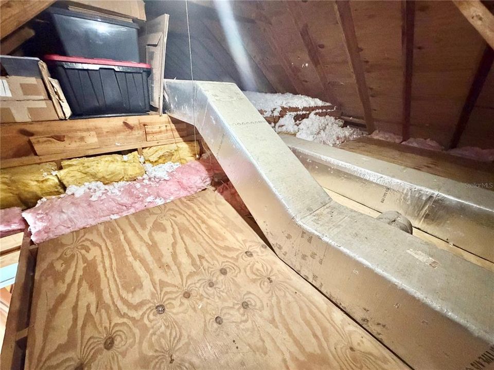 Activo con contrato: $267,900 (2 camas, 2 baños, 1008 Pies cuadrados)
