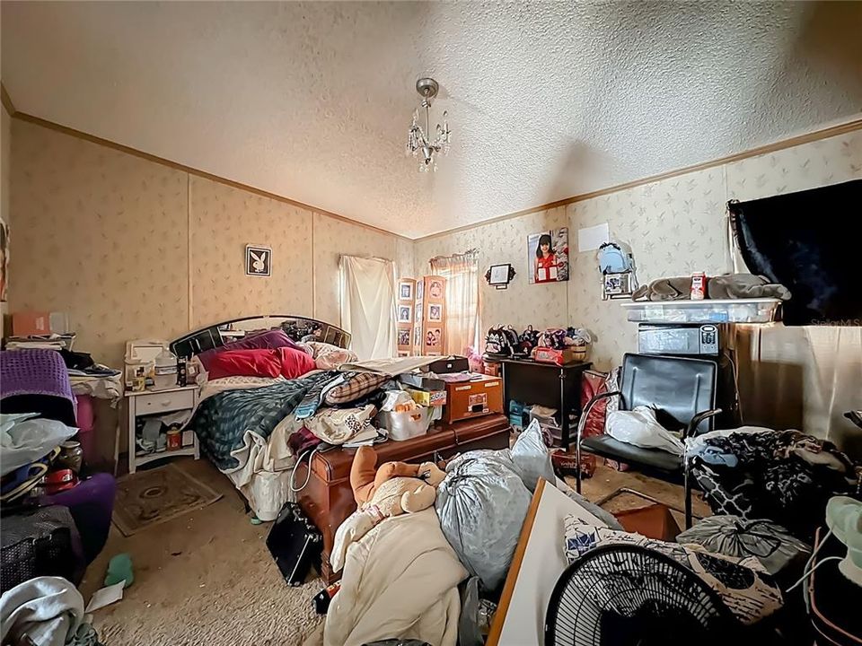 For Sale: $118,000 (3 beds, 2 baths, 1795 Square Feet)