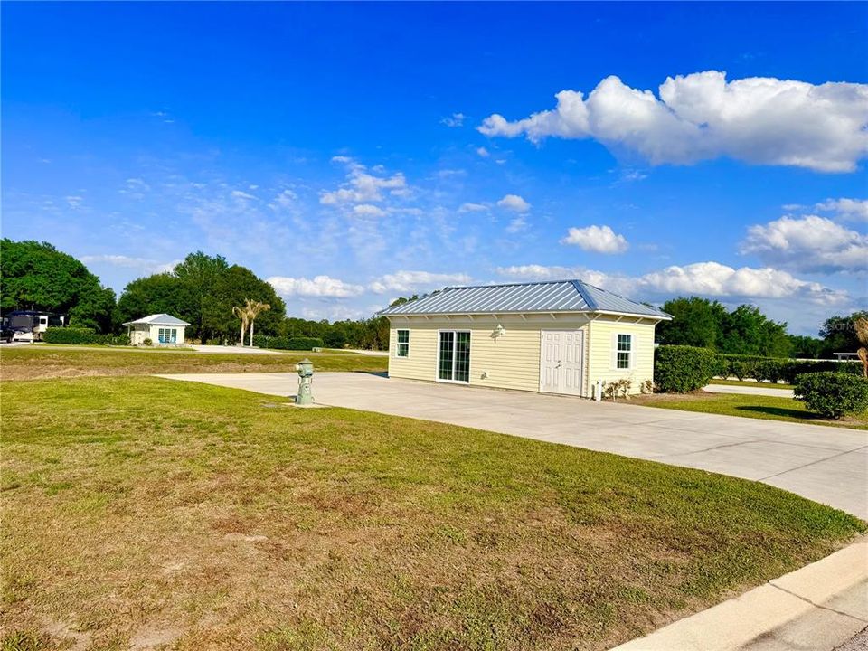 En Venta: $155,900 (0.14 acres)