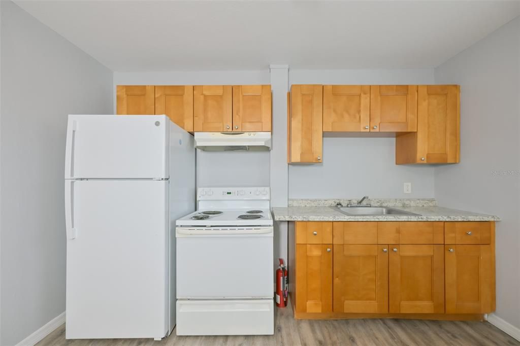 For Rent: $995 (0 beds, 1 baths, 280 Square Feet)