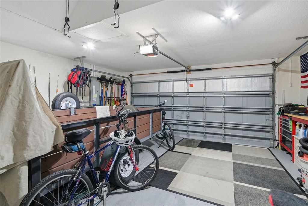 合同活跃: $407,900 (3 贝兹, 2 浴室, 1791 平方英尺)