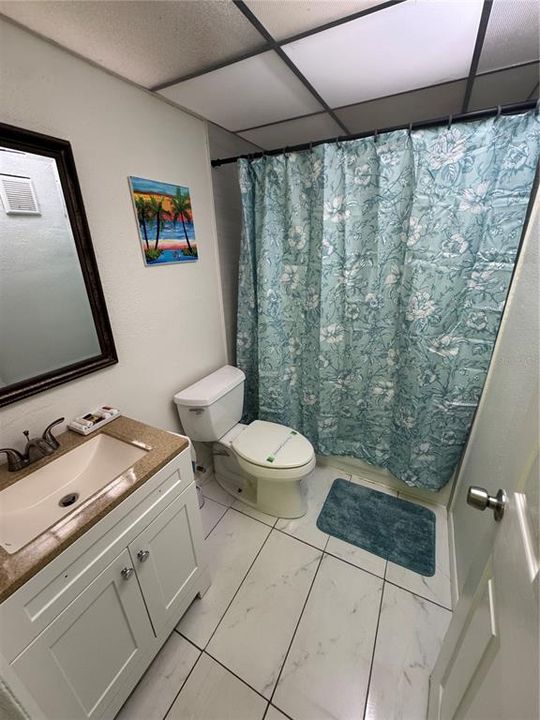 For Rent: $3,500 (2 beds, 2 baths, 906 Square Feet)