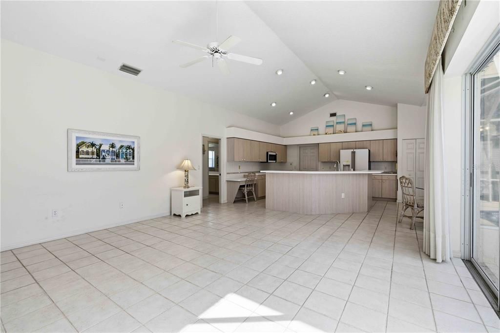 For Sale: $1,250,000 (4 beds, 3 baths, 2827 Square Feet)