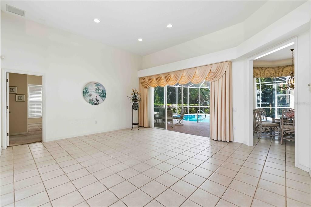 For Sale: $1,250,000 (4 beds, 3 baths, 2827 Square Feet)